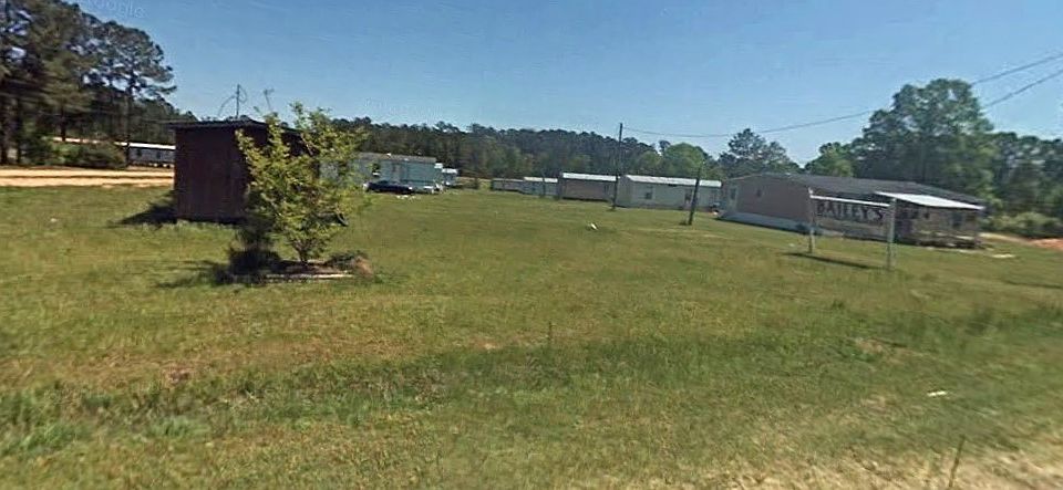 1st image of 989 Mallalieu Dr SE Lot 19