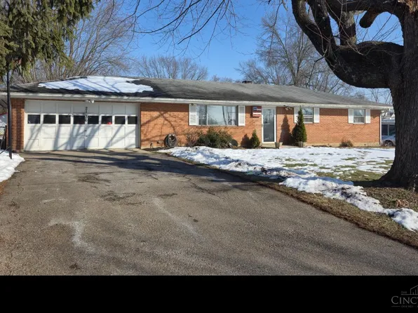 2136 Renee Dr, Middletown, OH 45042