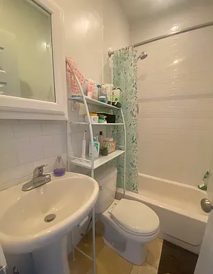 Rented by Corcoran | media 6