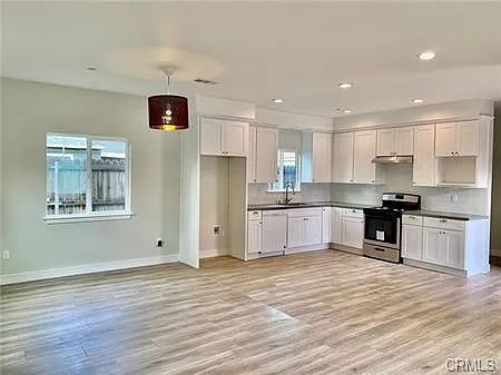 3 bed, 1200 sqft, $3,750 — Photo 3