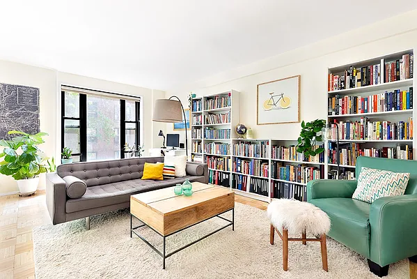 Sold by Compass | media 2