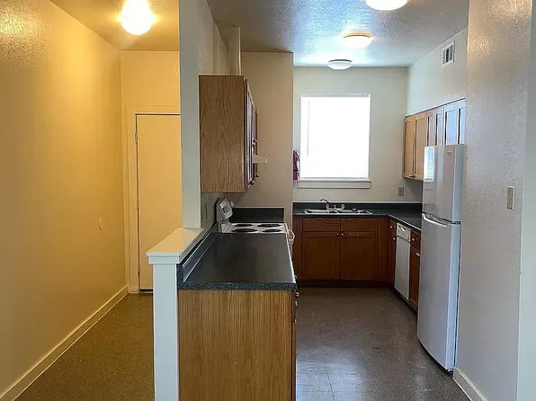 1720 Market St APT 6, Laredo, TX 78043