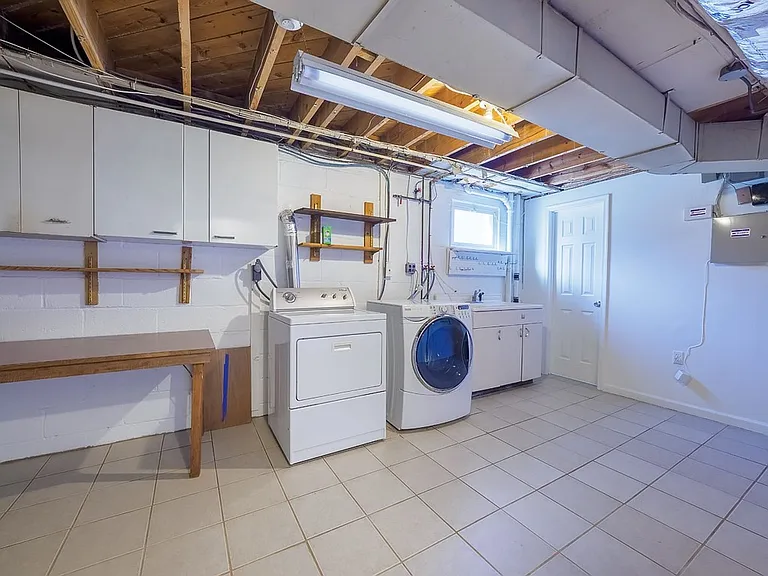 2702 Navarre Dr — Photo 35