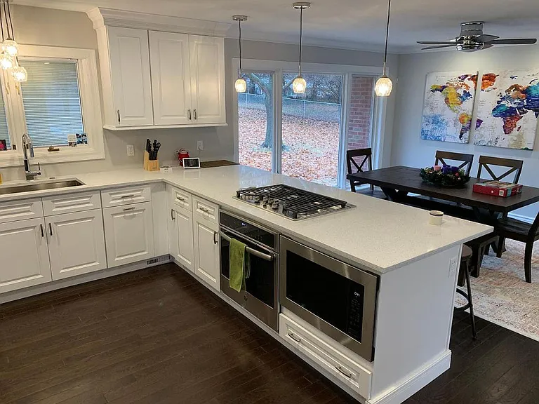 816 Brentford Dr — Photo 5