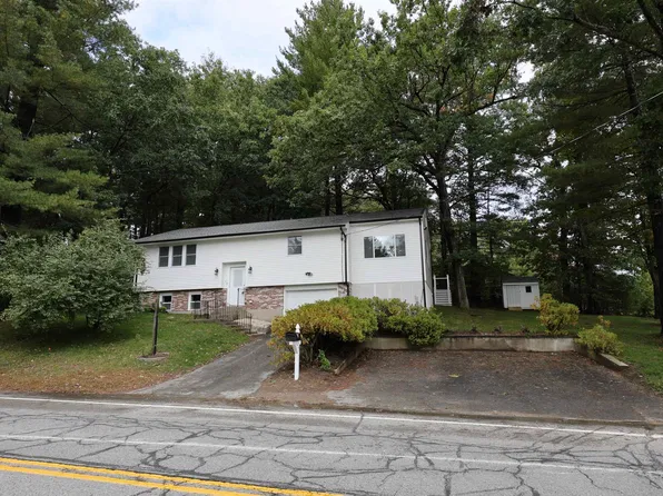 19 New Searles Road, Nashua, NH 03062