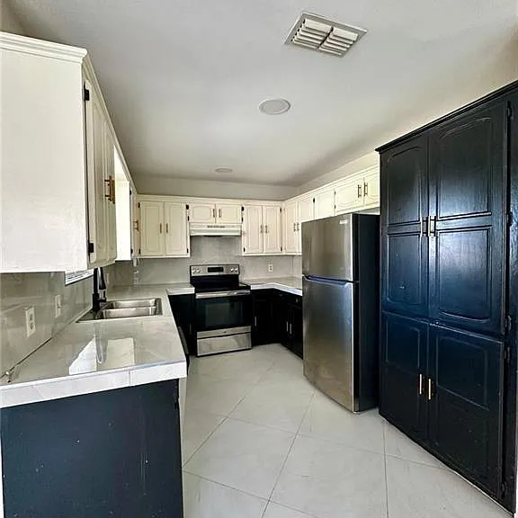 822 Diana Dr #A — Photo 7