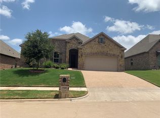 17030 Salado Dr, Woodway, TX 76712