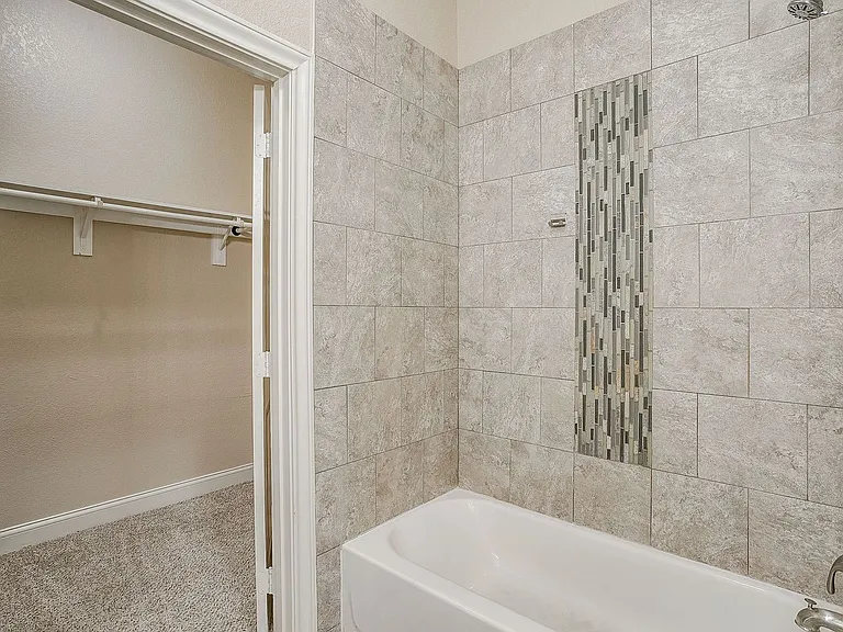 301 County Road 207 — Photo 10