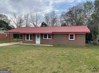 321 Mary Ln, Warner Robins, GA 31088