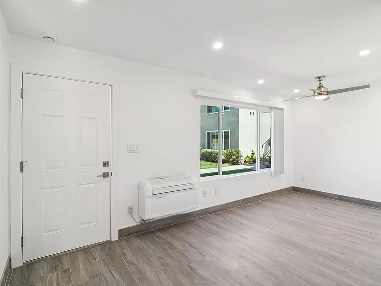 181 Ballantyne St — Photo 14