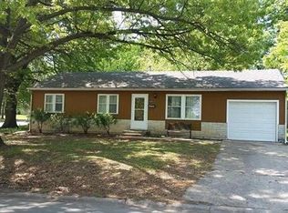 6406 E 149th St, Grandview, MO 64030