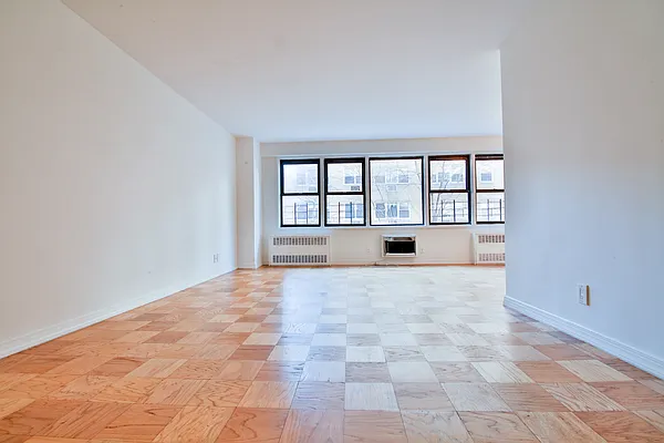 Rented by Platinum Properties | media 26