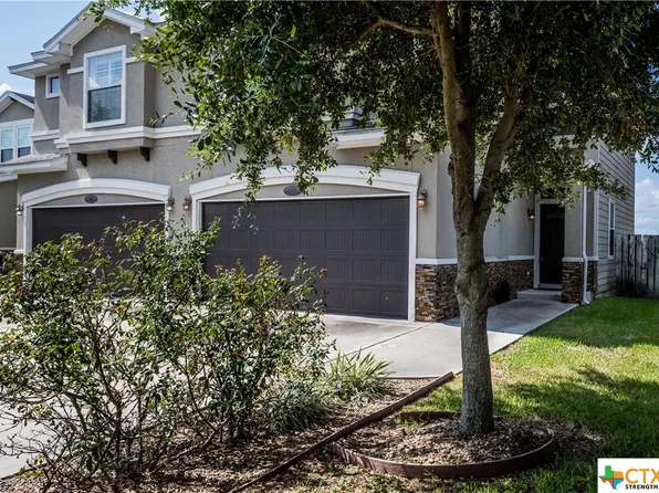 111 Fleetwood Dr, Victoria, TX 77901