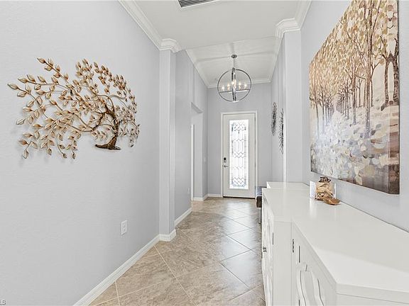 4th image of 1547 Santiago CIR