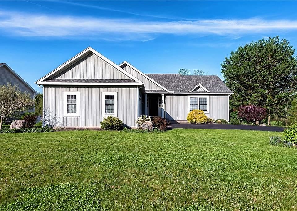 1st image of 3856 Teresa Dr