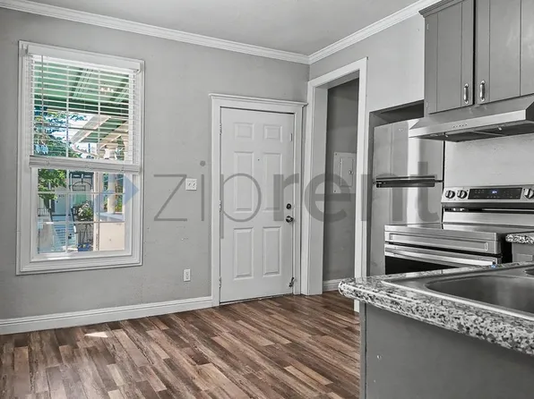 517 13th St APT B, Sacramento, CA 95814