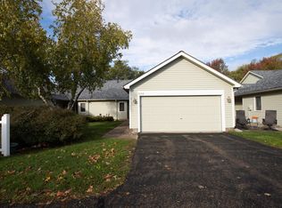 1106 Heywood Rd, Northfield, MN 55057