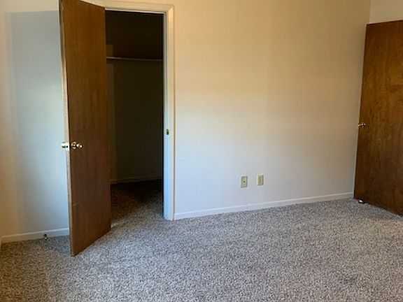 5th image of 402 Mary St #109