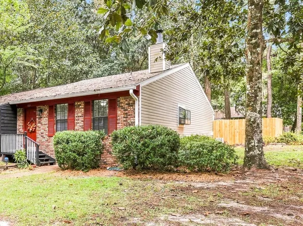139 Parkbrook Cir, Tallahassee, FL 32301