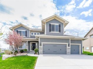 21223 W 46th Ter, Shawnee, KS 66218