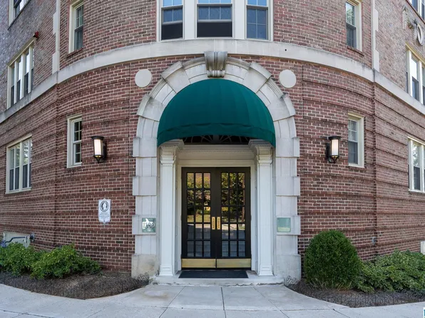 1100 27th St S APT 502, Birmingham, AL 35205