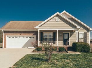 1084 Gray Bill Dr, Gallatin, TN 37066