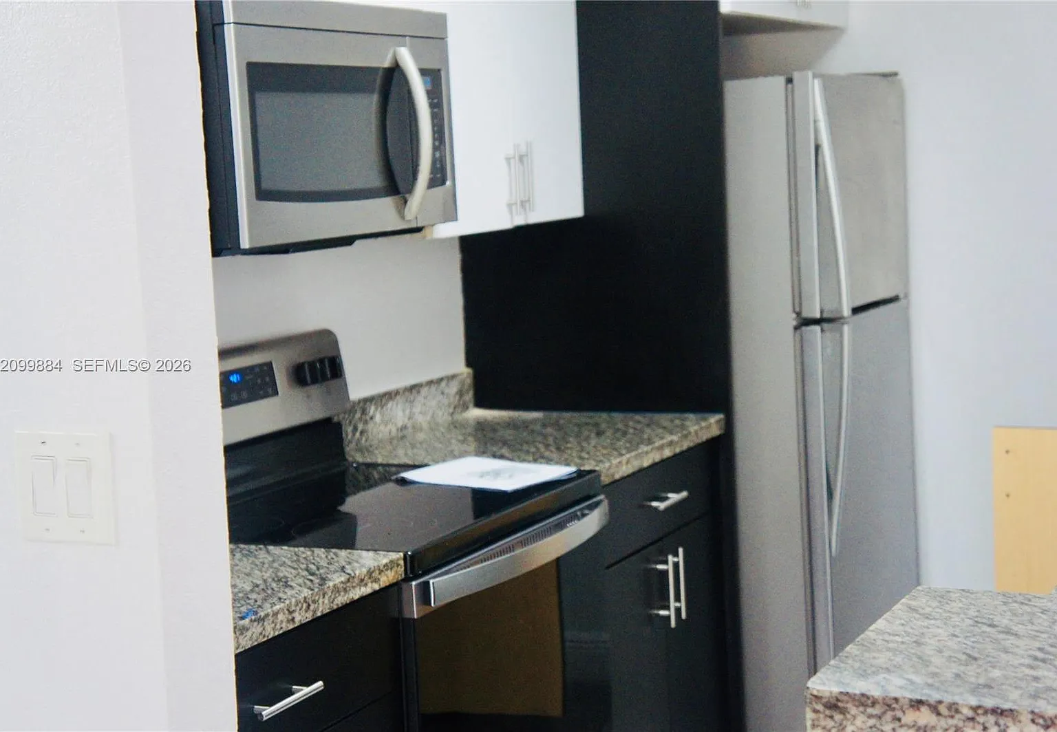 Kendall Acres Condo Bldg — Photo 3