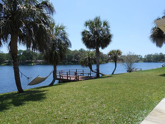 4th image of 3285 Hidden Lake Dr W