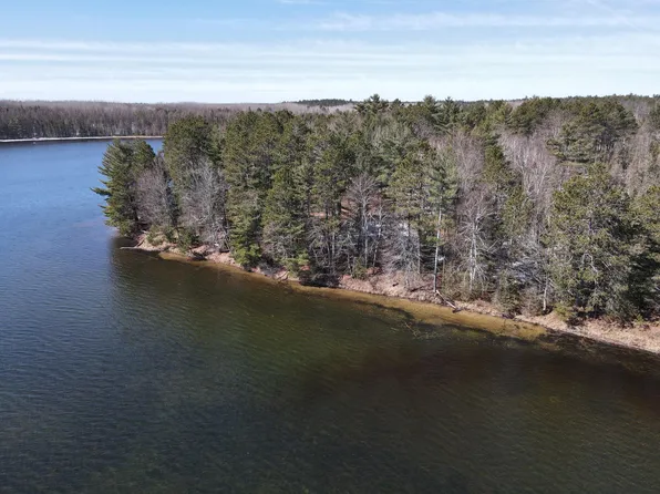 6224 Cedar Falls Rd, Minocqua, WI 54548