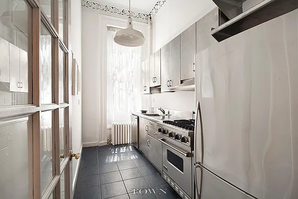 Sold by Town Residential | media 7