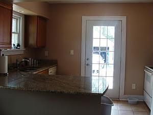 4th image of 4231 Gratiot Ave