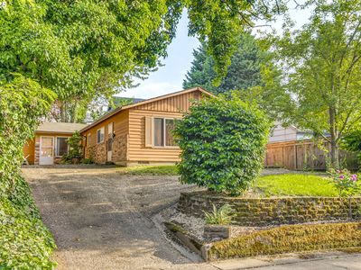 4220 SE Ivon St, Portland, OR, 97202