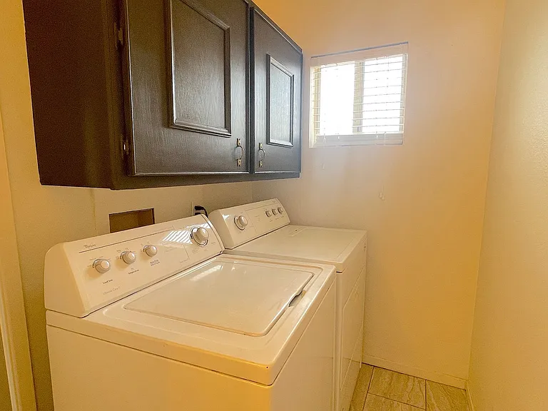 102 Copper St — Photo 7