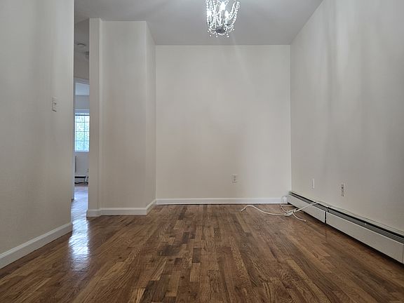4th image of 911 Euclid Ave APT 1