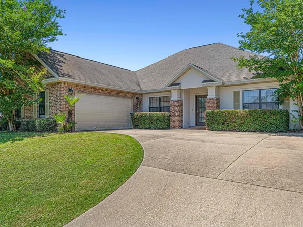 3263 Chapelwood Dr, Crestview, FL 32539