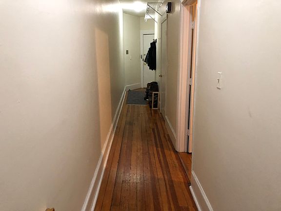 5th image of 132.5 Oxford St Unit 11