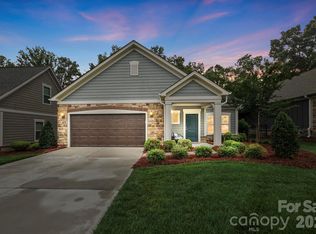 1062 Millview Ln, Matthews, NC 28104