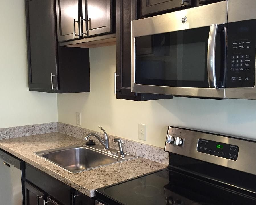 1st image of 518 E 7th St APT 14