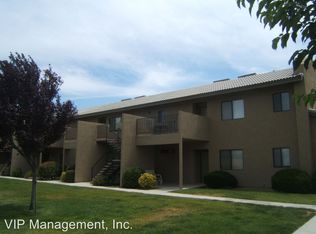 17842 Quantico Ln APT 10, Apple Valley, CA 92307