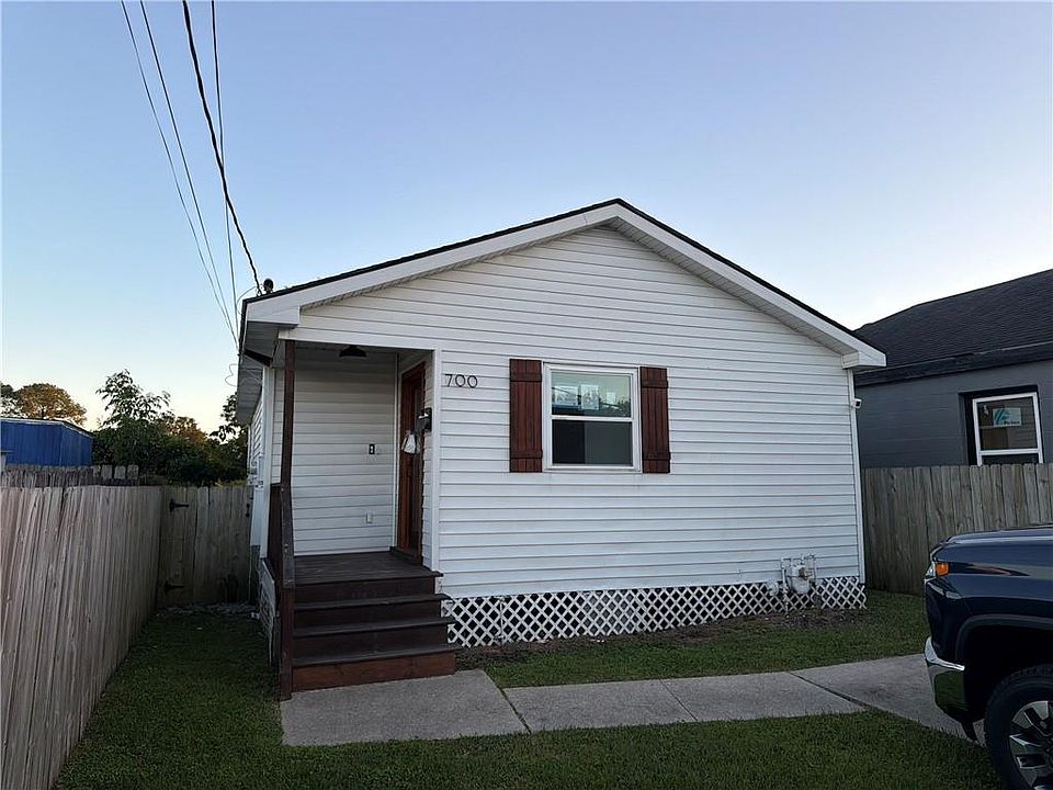 1st image of 700 21st St