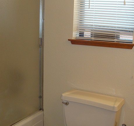 2nd image of 2317 Beach Blvd #201