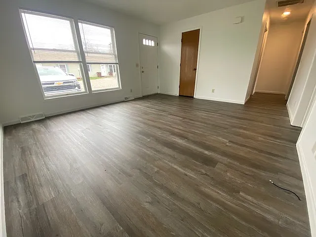 1477 Jackson Ave — Photo 5