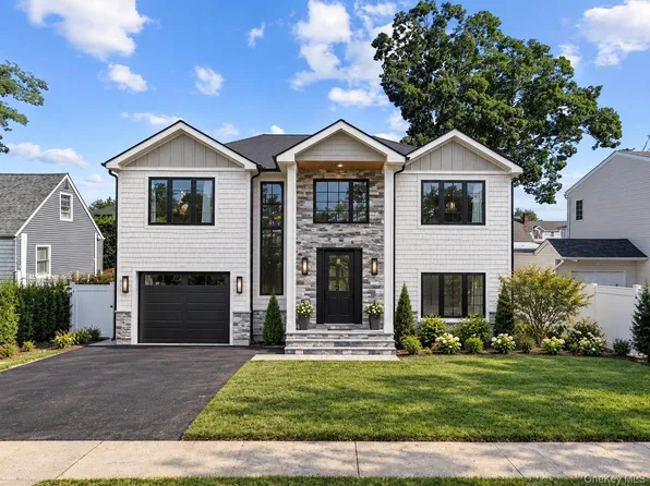157 Rhode Island Avenue, Massapequa, NY 11758