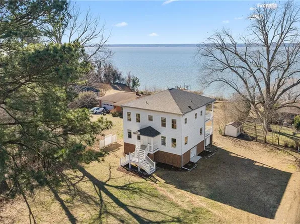 6174 Allmondsville Rd, Gloucester, VA 23061