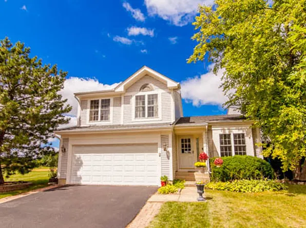 2348 Scott Ct, Round Lake Beach, IL 60073