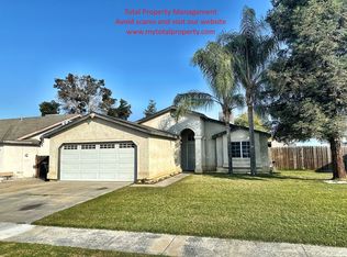 1984 W Merritt Ave, Tulare, CA 93274