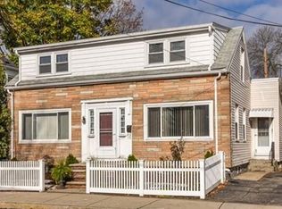 12 Fowle St, Woburn, MA 01801