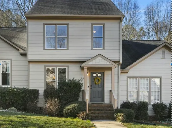 209 Windbyrne Dr, Cary, NC 27513