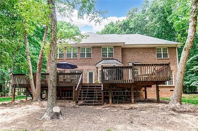 6025 Oakridge Ct — Photo 41