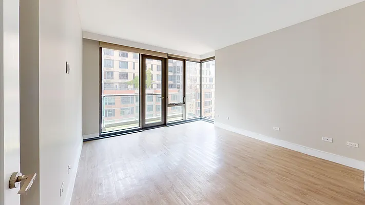 Rented by Bond New York | media 10